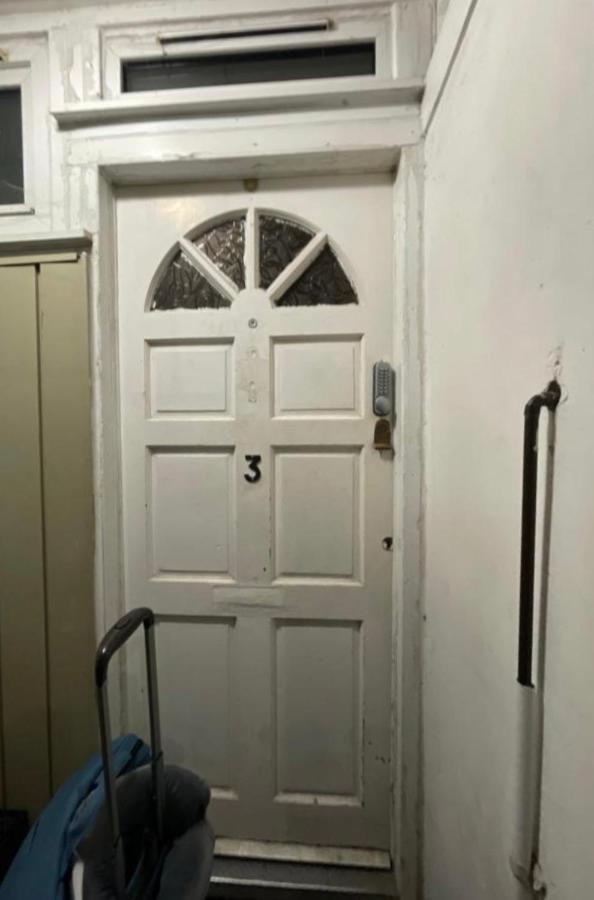 Arbnb Comfy Sleep Guest House Self Catering Private Bedrooms 60 Pound Per Night Per Person Londýn Exteriér fotografie